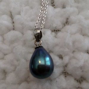 Black Pearl Necklace